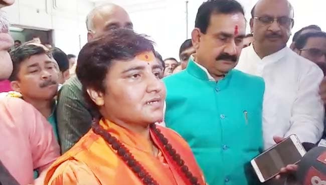 साध्वी प्रज्ञा ठाकुर का चुनाव लड़ना लगभग तय, BJP की सदस्यता ली, ऐलान जल्द