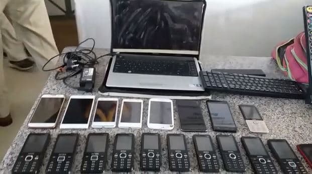 खेत में बनी टपरी में चल रहा था आईपीएल पर सट्टा, बुधनी पुलिस ने दबिश देकर पकड़ा