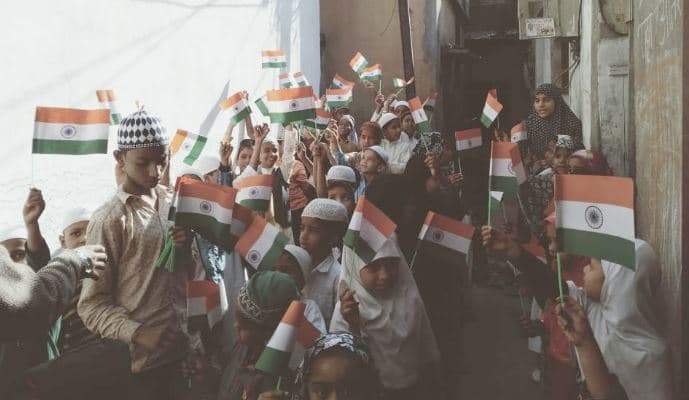 मदरसे में बच्चों ने शहीदों को दी भावपूर्ण श्रद्धांजलि, ‘हिन्दुस्तान ज़िंदाबाद’ के लगाये नारे