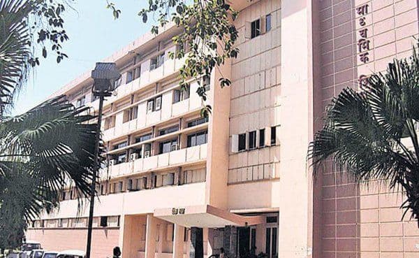 इस बार 10 वीं में 3 लाख से ज्यादा छात्र फेल, परीक्षा पैटर्न बदलने की तैयारी में मंडल
