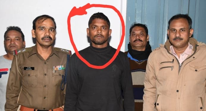 पुलिस के लिए सिरदर्द बना अनिराज नायडू गिरफ्तार, 10 हजार का था इनाम