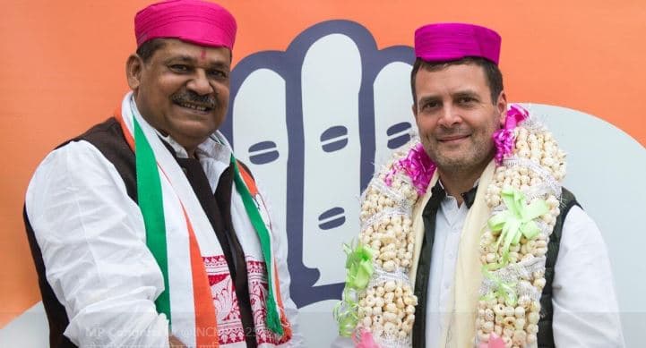 भाजपा का साथ छोड़ सांसद कीर्ति आजाद ने थामा कांग्रेस का हाथ