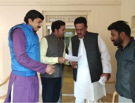 ‘राजस्थान के अस्पतालों में नहीं लिया जाए मध्य प्रदेश के मरीजों से शुल्क’