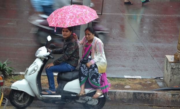 मप्र में बादलों की लुकाछिपी, तापमान में गिरावट, इन जिलों में बारिश के आसार
