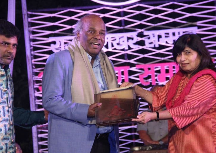 दुनियाभर में शायरी से दिलाई प्रदेश को नई पहचान, डॉ राहत इन्दौरी को मिला शिखर सम्मान