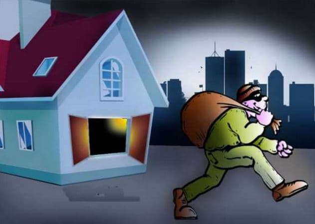 चोर के हौसले बुलंद, पुलिस बंगले में घुस चोरी की घटना को दिया अंजाम