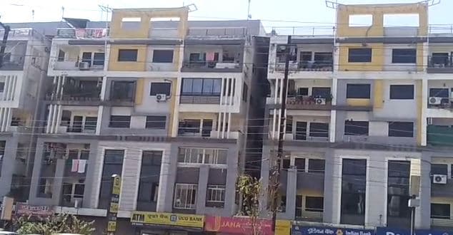 जीजी रियल स्टेट से बैंको की वसूली, इंदौर में संपत्तियों पर नोटिस चस्पा