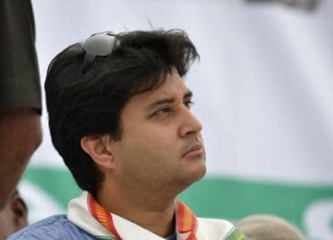 मंदसौर गोलीकांड: अब सिंधिया ने संभाला मोर्चा, बोले किसानों को दिलाकर रहेंगे न्याय