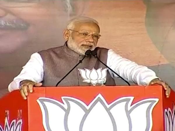 जब मैडम की रिमोट कंट्रोल वाली सरकार थी, तब 6 लाख करोड़ कर्ज था, ये बातें बाहर नहीं आई : मोदी