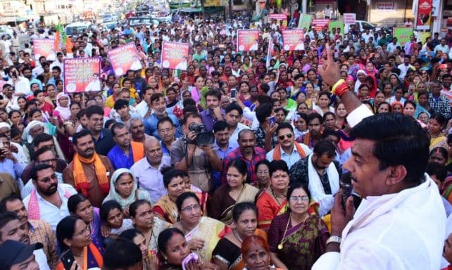 बिजली बिल बढ़ाकर हज़ारो करोड़ के घोटाले में जुटी है कमलनाथ सरकार – रामेश्वर शर्मा