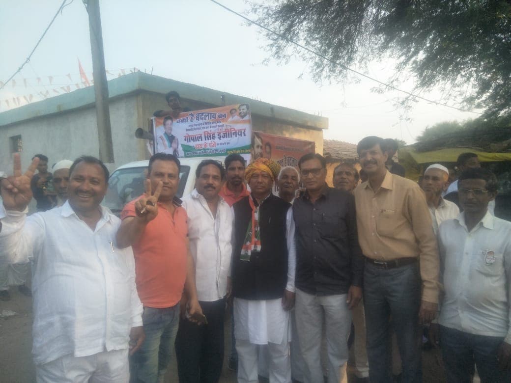 कांग्रेस प्रत्याशी का तुफानी जनसंपर्क जारी, जगह जगह किया स्वागत