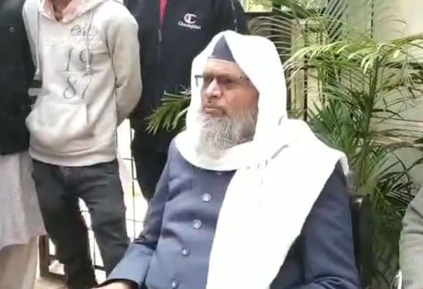 मुख्यमंत्री नागरिकता संशोधन कानून पर अपना रुख साफ करें: शहर काज़ी नदवी
