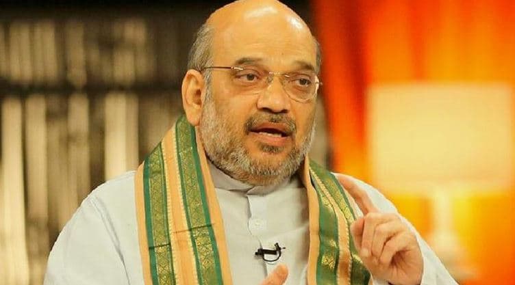 साध्वी के बचाव में शाह, बोले- ‘हिंदू टेरर के नाम से फर्जी केस बनाकर प्रज्ञा ठाकुर को फंसाया गया’
