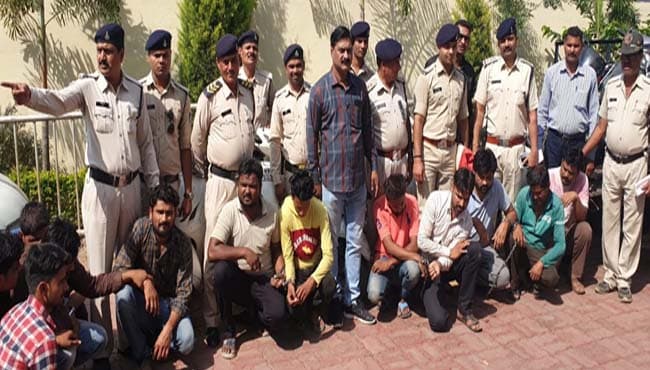 भाजयुमो का पूर्व मंडल उपाध्यक्ष निकला टू व्हीलर चोर गिरोह का सरगना
