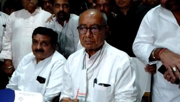 पूर्व पीसीसी अध्यक्ष को लापता बताने वाले निर्दलीय विधायक को दिग्गी राजा ने बताया मित्र