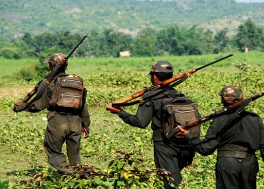 वोटिंग से पहले एमपी में वारदात कर सकते हैं नक्सली, लैंडमाइन मिले