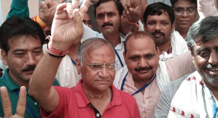 विवेक शेजवलकर पहुंचे मतगणना स्थल बोले ये विकास और विश्वास की जीत है