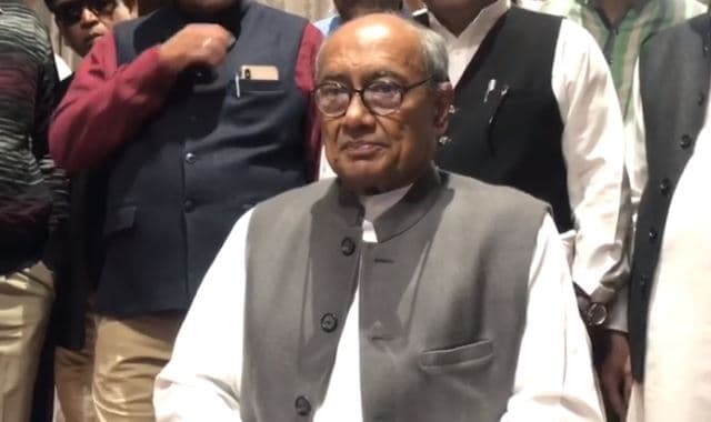 पिछली सरकार ने प्रशासन में ‘दलाल’ तैयार किये थे, ऐसे तंत्र को सुधारने की जरुरत: दिग्विजय