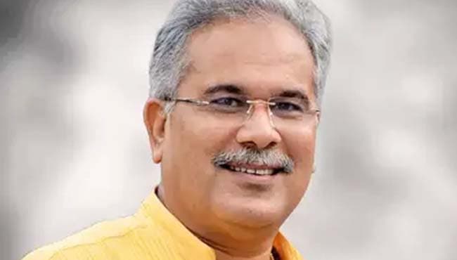 छत्तीसगढ़ के सीएम ने मध्यप्रदेश में बीजेपी पर लगाया सरकार को अस्थिर करने का आरोप