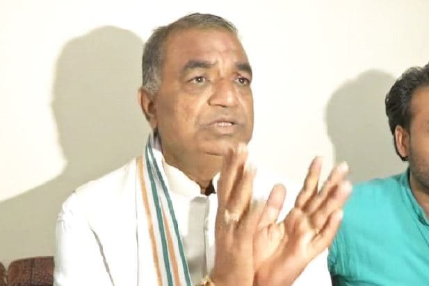 करारी हार के बाद कांग्रेस में घमासान शुरू, इस नेता ने उठाये कमलनाथ पर सवाल