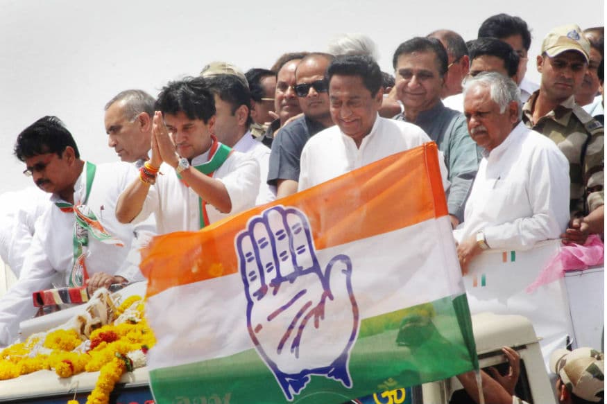 सिंधिया को नई जिम्मेदारी, एक तीर से दो निशाने साधने की कोशिश