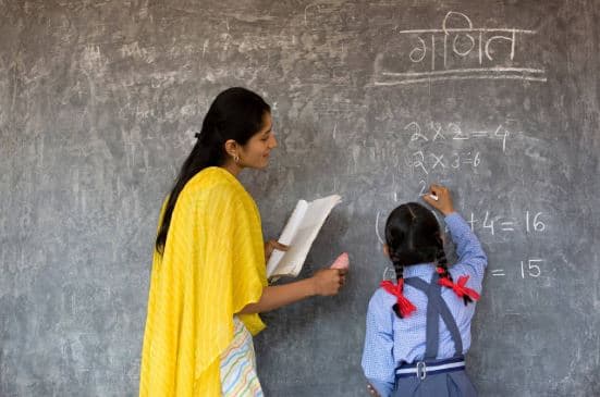 MP: गांव में पढ़ाना नहीं चाहते ‘शिक्षक’, स्कूलों में खाली पड़े पद