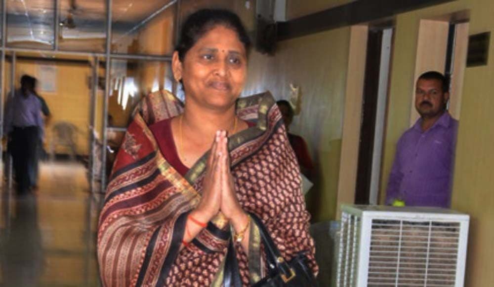 फर्जी जाती प्रमाण पत्र मामले में ज्योति धुर्वे को हाईकोर्ट से झटका, छानबीन समिति को नोटिस