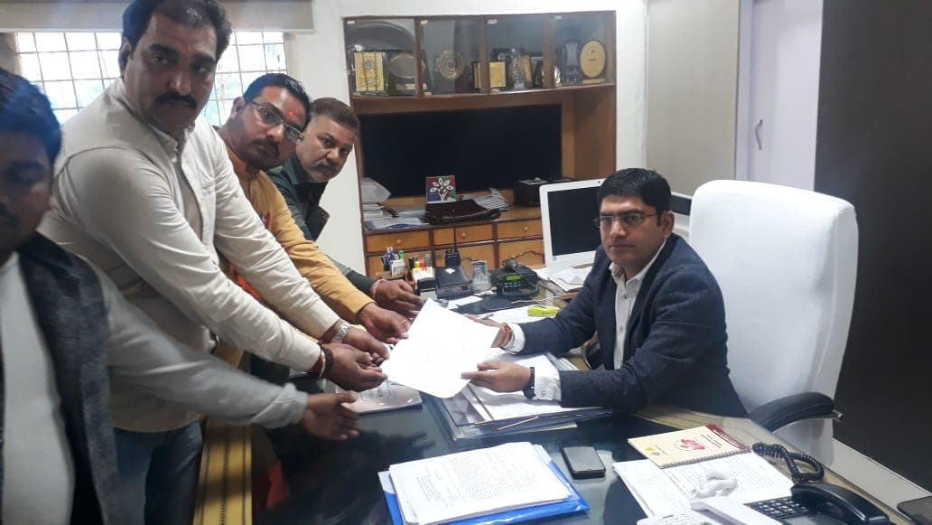 संदिग्ध व्यक्ति ने बनाया शहर का वीडियो, हिन्दू जागरण मंच ने एसपी को सौंपा ज्ञापन 