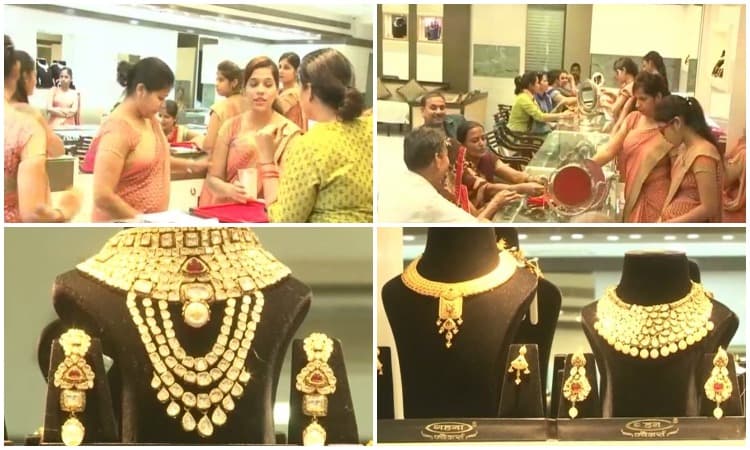 सोने चांदी के तेज भावों के बीच धनतेरस पर सराफा बाजार सजे, कारोबारियों को घाटे का अंदेशा
