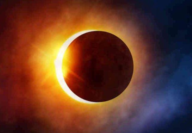 Solar Eclipse 2022: अप्रैल में साल का पहला सूर्य ग्रहण, इन राशियों की चमकेगी किस्मत!