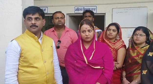विधायक और नपा अध्यक्ष पर पेट्रोल डालने का प्रयास, मचा हड़कंप