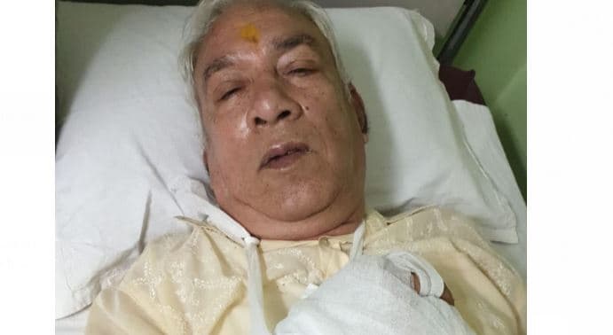 रिटायर्ड विंग कमांडर पर बाइक सवार बदमाशों ने किया जानलेवा हमला