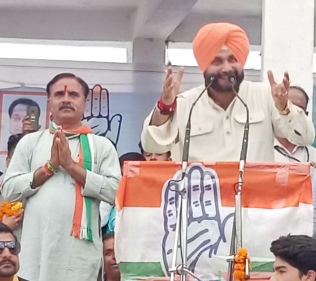 भाजपा सरकार ने किसानों के हाथ में थमाए कटोरे: नवजोत सिंह सिद्धू
