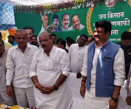 प्रभारी मंत्री के सामने टीआई की शिकायत, और हो गई पुलिस विभाग में बड़ी सर्जरी