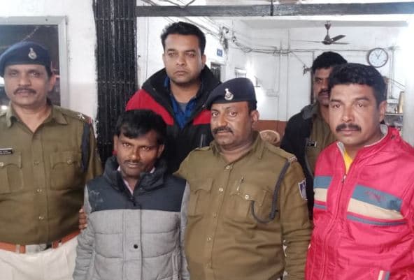 मंडीदीप से फरार आरोपी टीटी नगर से गिरफ्तार