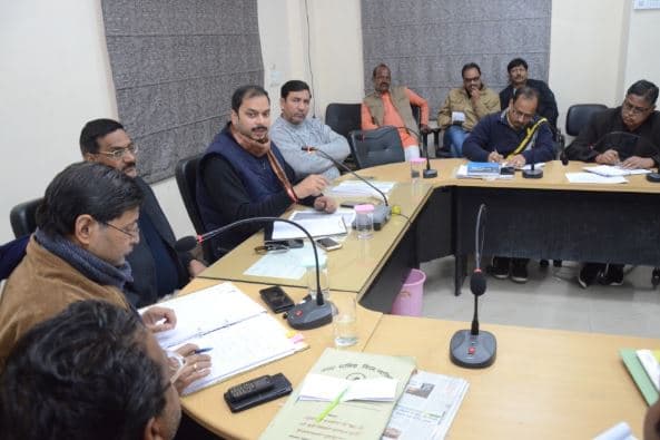 सर्दी से राहत के लिए दक्षिण विधानसभा में सार्वजनिक स्थानों पर जलेंगे “विधायक जी के अलाव”