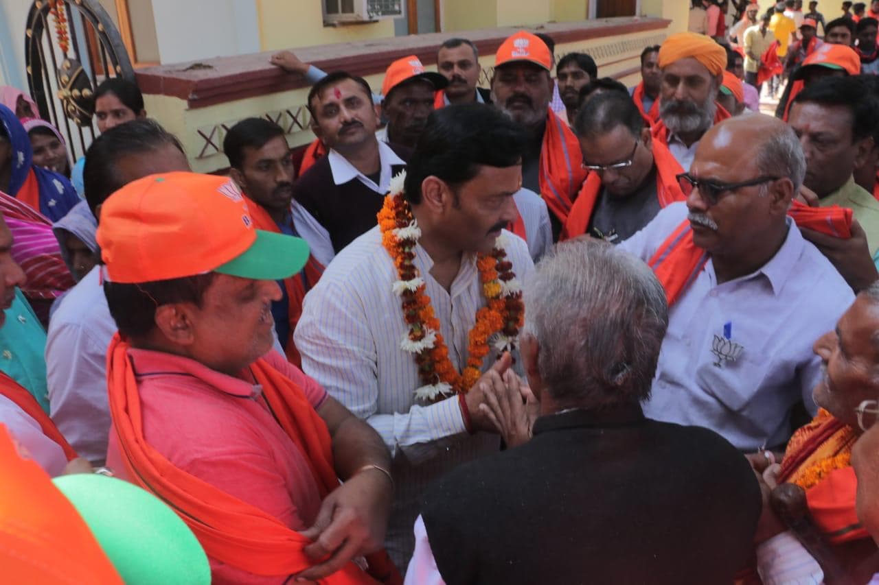 चुनाव प्रचार के अंतिम दिन झोंकी ताकत, आज थम जाएगा चुनावी शोर