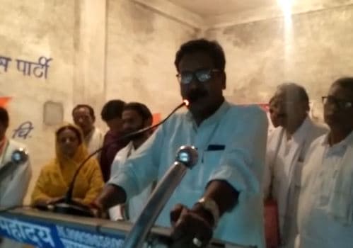 कैबिनेट मंत्री ने साधा बीजेपी पर निशाना, बोले-पीएम मोदी ने शिवराज से सीखी जुमलेबाज़ी