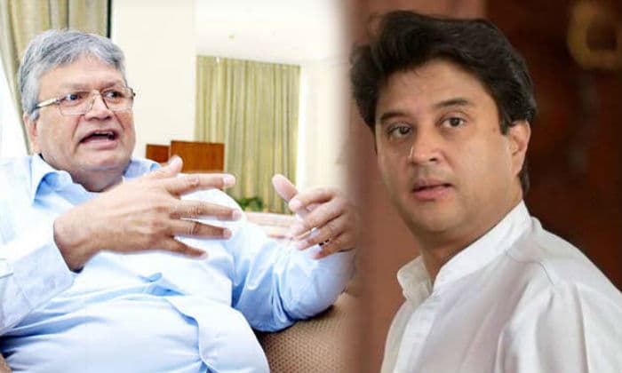 पूर्व केंद्रीय मंत्री ने ज्योतिरादित्य को दी यह सलाह, बोले-‘खुलकर बोलों सिंधिया टीम तैयार है’