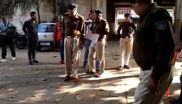 जिम संचालक पर दिन दहाड़े बरसाईं गोलियां, 6 राउंड किए फायर