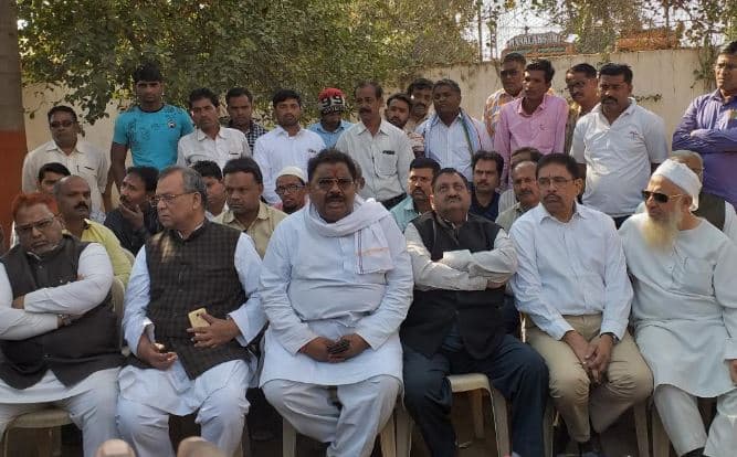 फ्लोर टेस्ट से पहले कांग्रेस को मिला इस विधायक का समर्थन, पार्टी से की यह मांग