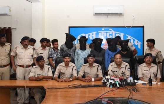 कोर्ट में कैदियों पर फायरिंग करने वाले गिरफ्तार, बेटे की हत्या का बदला लेने दी थी सुपारी