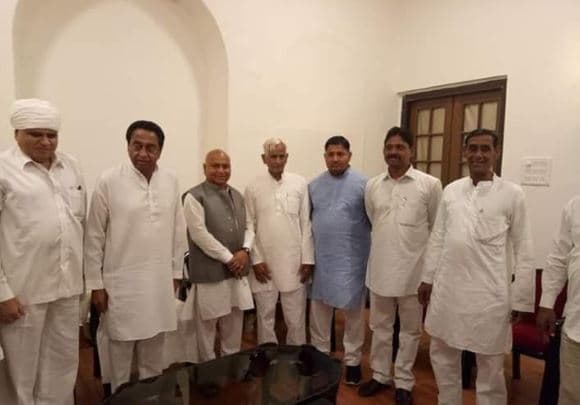 बहुजन संघर्ष दल के सुप्रीमो ने थामा कांग्रेस का दामन, यहां से मिल सकता है टिकट