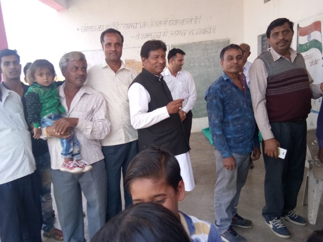 गोपाल सिंह इंजीनियर ने भगवान शिव के किए दर्शन, प्रसिद्ध जींदवाली दरगाह पर भी चढ़ाई चादर