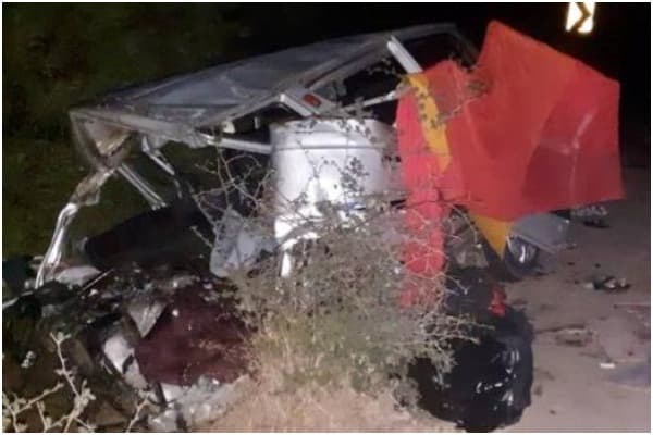 एमपी में भीषण सड़क हादसा : वैन और कार की जोरदार भिड़ंत, 3 बच्चों सहित 12 की मौत