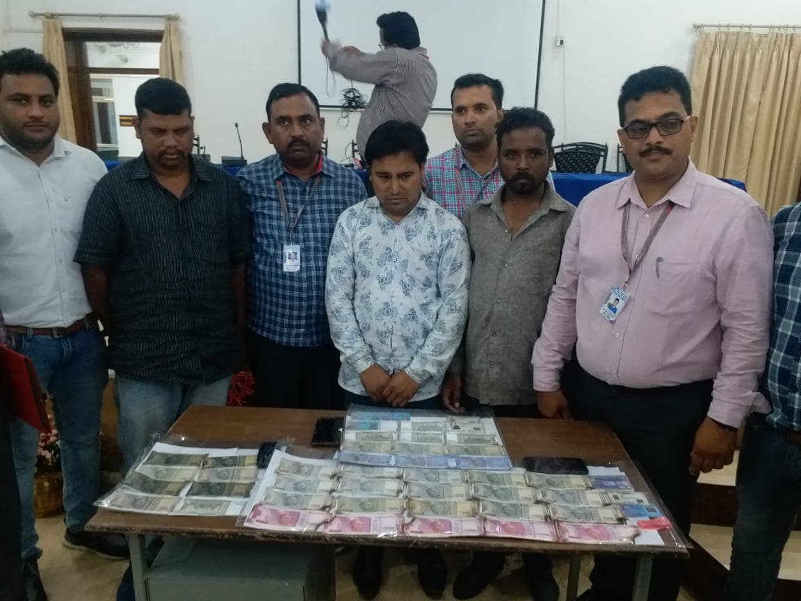 इंदौर में छापे जा रहे थे नकली नोट, एसटीएफ ने किया पर्दाफ़ाश