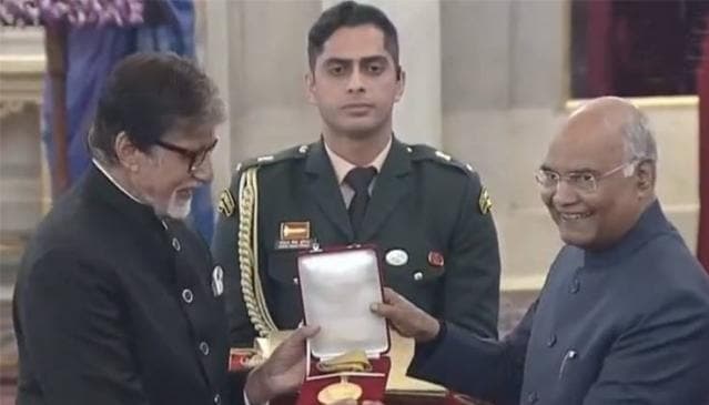 अमिताभ बच्चन दादासाहेब फाल्के अवॉर्ड से सम्मानित, बोले- कहीं यह घर बैठकर आराम करने का संकेत तो नहीं?