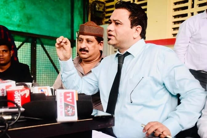 दस प्रतिशत कमीशन की चाह ने ली थी 70 बच्चों की जान: डॉ. कफील