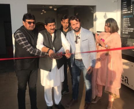 अब आप को लज़ीज़ खाने के लिए दिल्ली और लखनऊ जाने की ज़रुरत नहीं है