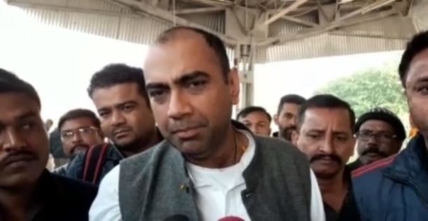 ‘दलाली प्रथा सीएम कमलनाथ के आने के बाद हुई खत्म, शिवराज 15 साल का दें हिसाब’